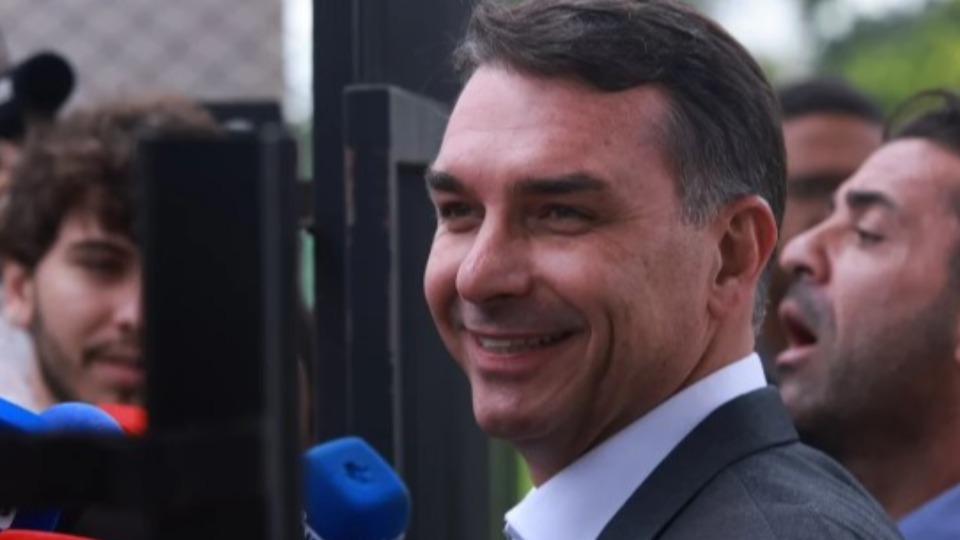 Notícia Relacionada