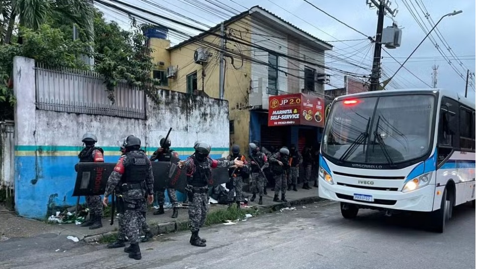 Unidade prisional da PM é desativada em Manaus após fuga de 23 policiais 